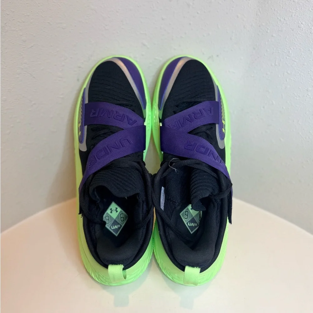 Under Armour UA FUTR X 4 Start Of Season Unisex Basketball Sneaker M 11.5 W 13